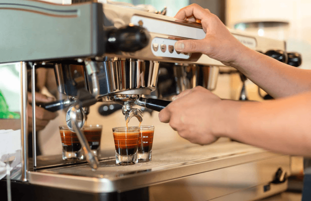Cách pha cà phê espresso ngon